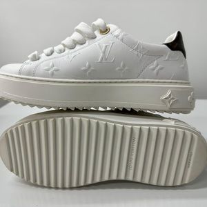 Louis Vuitton time out sneakers